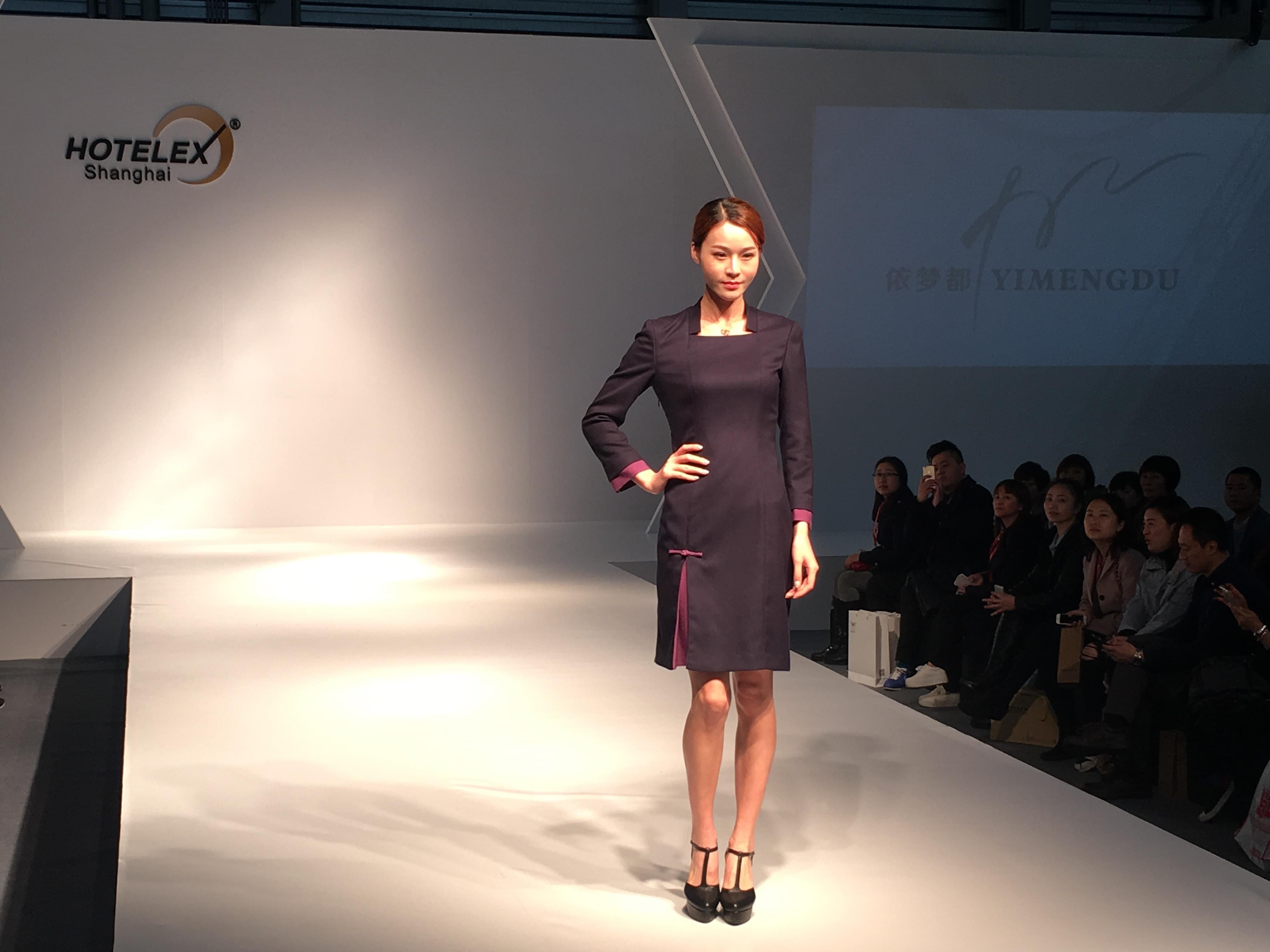 西餐廳服裝知道該用什么面料嗎？