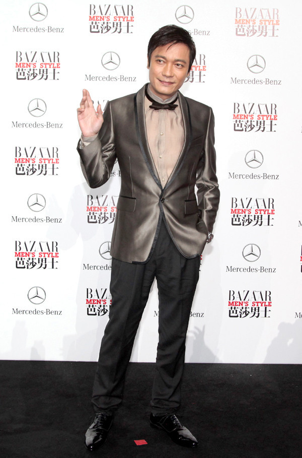 jN54oQdn0oE513909F5ZT3Vy41v5fw8d.jpg 立領(lǐng).jpg